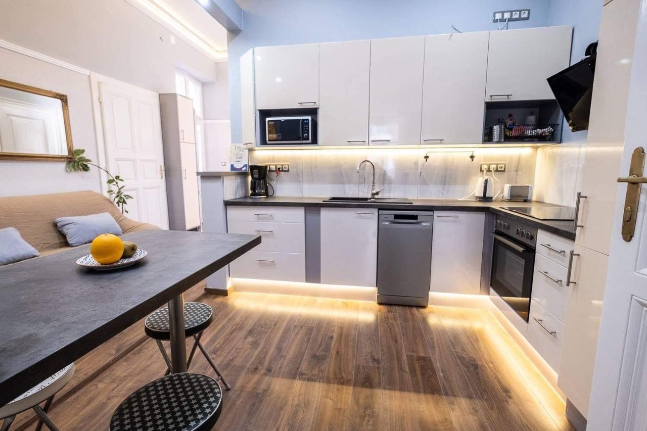 V6 Apartment By Small Home Budapest Exterior foto